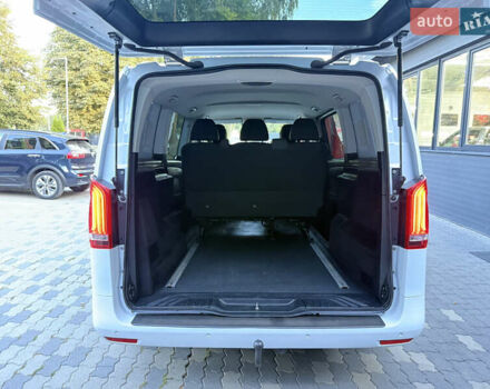 Белый Мерседес Вито, объемом двигателя 2.14 л и пробегом 265 тыс. км за 23800 $, фото 16 на Automoto.ua