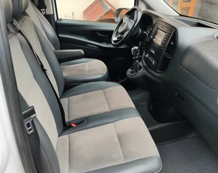 Белый Мерседес Вито, объемом двигателя 2.14 л и пробегом 264 тыс. км за 20001 $, фото 17 на Automoto.ua