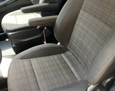 Мерседес Вито 2016 в Умани на Automoto.ua Белый Мерседес Вито, объемом двигателя 2.14 л и пробегом 272 тыс. км за 20900 $, фото 19 на Automoto.ua