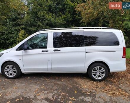 Белый Мерседес Вито, объемом двигателя 2.14 л и пробегом 264 тыс. км за 20001 $, фото 7 на Automoto.ua