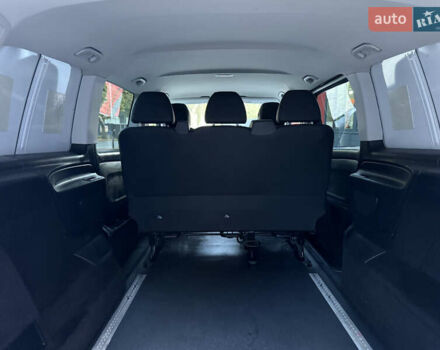 Белый Мерседес Вито, объемом двигателя 2.14 л и пробегом 265 тыс. км за 23800 $, фото 17 на Automoto.ua