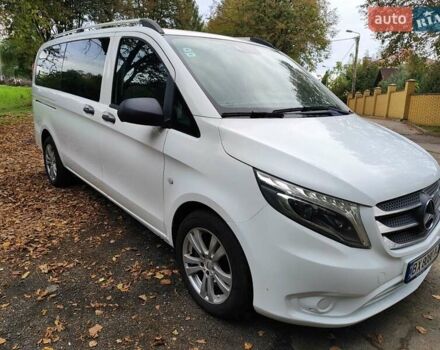 Белый Мерседес Вито, объемом двигателя 2.14 л и пробегом 264 тыс. км за 20001 $, фото 8 на Automoto.ua