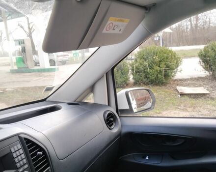 Мерседес Вито 2016 в Хмельницком на Automoto.ua Белый Мерседес Вито, объемом двигателя 1.6 л и пробегом 280 тыс. км за 16000 $, фото 4 на Automoto.ua