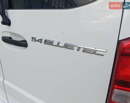 Белый Мерседес Вито, объемом двигателя 2.14 л и пробегом 242 тыс. км за 17900 $, фото 10 на Automoto.ua