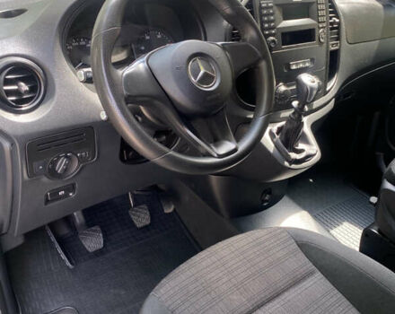 Мерседес Вито 2016 в Умани на Automoto.ua Белый Мерседес Вито, объемом двигателя 2.14 л и пробегом 272 тыс. км за 20900 $, фото 20 на Automoto.ua