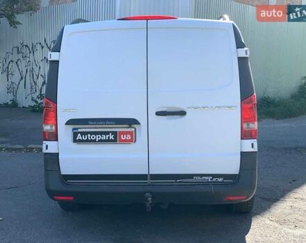 Белый Мерседес Вито, объемом двигателя 1.6 л и пробегом 255 тыс. км за 14920 $, фото 5 на Automoto.ua