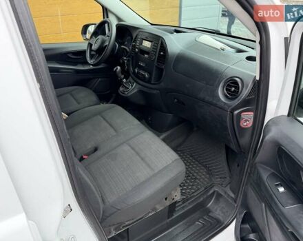 Білий Мерседес Віто, об'ємом двигуна 2.14 л та пробігом 335 тис. км за 16800 $, фото 37 на Automoto.ua