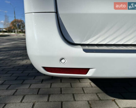 Мерседес Вито 2017 в Коломые на Automoto.ua Белый Мерседес Вито, объемом двигателя 2.14 л и пробегом 185 тыс. км за 29900 $, фото 12 на Automoto.ua