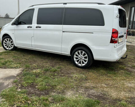Белый Мерседес Вито, объемом двигателя 2.14 л и пробегом 259 тыс. км за 20500 $, фото 4 на Automoto.ua
