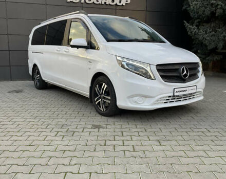 Белый Мерседес Вито, объемом двигателя 2.14 л и пробегом 161 тыс. км за 28500 $, фото 1 на Automoto.ua