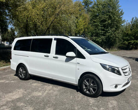 Белый Мерседес Вито, объемом двигателя 2.14 л и пробегом 250 тыс. км за 24900 $, фото 1 на Automoto.ua