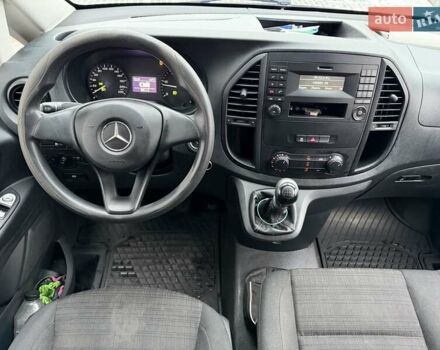 Білий Мерседес Віто, об'ємом двигуна 2.14 л та пробігом 335 тис. км за 16800 $, фото 46 на Automoto.ua