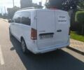 Белый Мерседес Вито, объемом двигателя 2 л и пробегом 175 тыс. км за 23500 $, фото 4 на Automoto.ua