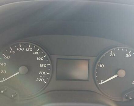 Белый Мерседес Вито, объемом двигателя 2.14 л и пробегом 190 тыс. км за 14500 $, фото 18 на Automoto.ua