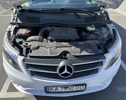 Белый Мерседес Вито, объемом двигателя 2.1 л и пробегом 292 тыс. км за 28100 $, фото 12 на Automoto.ua