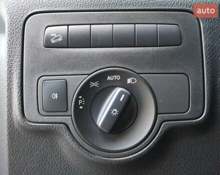 Білий Мерседес Віто, об'ємом двигуна 2.2 л та пробігом 161 тис. км за 25900 $, фото 43 на Automoto.ua