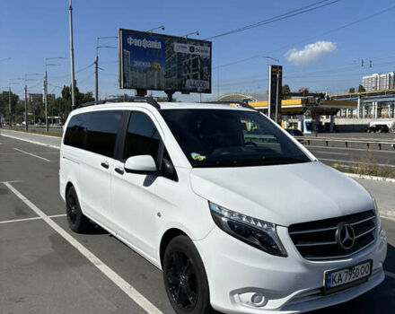 Белый Мерседес Вито, объемом двигателя 2.14 л и пробегом 290 тыс. км за 30000 $, фото 11 на Automoto.ua