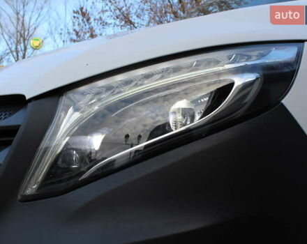 Білий Мерседес Віто, об'ємом двигуна 2.2 л та пробігом 161 тис. км за 25900 $, фото 18 на Automoto.ua