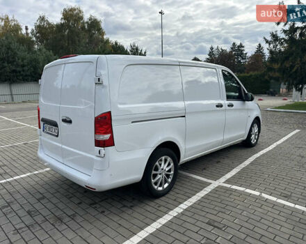 Білий Мерседес Віто, об'ємом двигуна 2.14 л та пробігом 280 тис. км за 19000 $, фото 39 на Automoto.ua