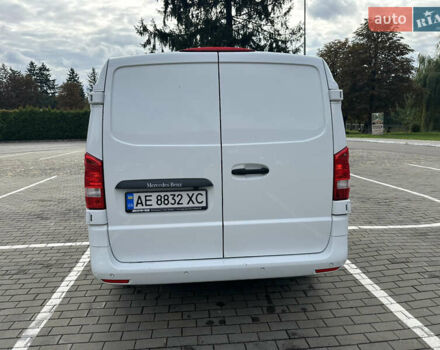 Білий Мерседес Віто, об'ємом двигуна 2.14 л та пробігом 280 тис. км за 19000 $, фото 37 на Automoto.ua