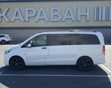 Белый Мерседес Вито, объемом двигателя 2.1 л и пробегом 292 тыс. км за 28100 $, фото 3 на Automoto.ua