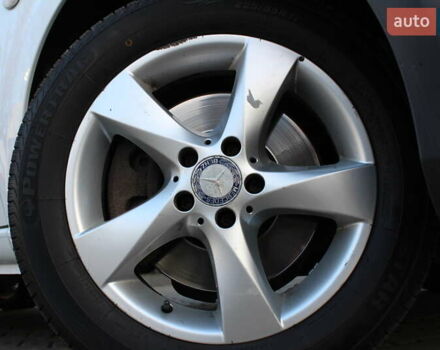 Білий Мерседес Віто, об'ємом двигуна 2.2 л та пробігом 161 тис. км за 25900 $, фото 19 на Automoto.ua