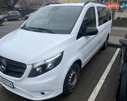Білий Мерседес Віто, об'ємом двигуна 2.2 л та пробігом 305 тис. км за 20000 $, фото 1 на Automoto.ua