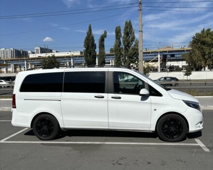 Белый Мерседес Вито, объемом двигателя 2.1 л и пробегом 292 тыс. км за 28100 $, фото 6 на Automoto.ua