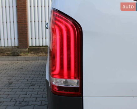 Білий Мерседес Віто, об'ємом двигуна 2.2 л та пробігом 161 тис. км за 25900 $, фото 21 на Automoto.ua