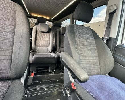 Белый Мерседес Вито, объемом двигателя 2.1 л и пробегом 295 тыс. км за 25000 $, фото 11 на Automoto.ua