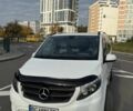 Белый Мерседес Вито, объемом двигателя 2.1 л и пробегом 293 тыс. км за 17500 $, фото 4 на Automoto.ua