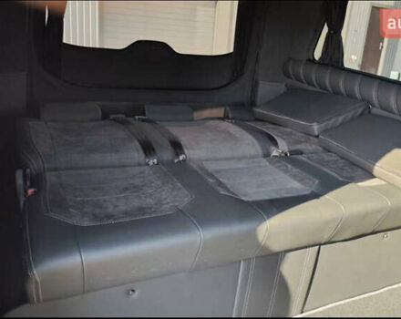 Белый Мерседес Вито, объемом двигателя 2.14 л и пробегом 225 тыс. км за 26000 $, фото 26 на Automoto.ua