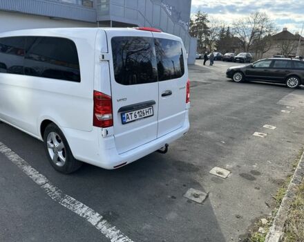 Белый Мерседес Вито, объемом двигателя 2.1 л и пробегом 295 тыс. км за 25000 $, фото 6 на Automoto.ua