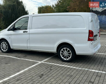 Білий Мерседес Віто, об'ємом двигуна 2.14 л та пробігом 280 тис. км за 19000 $, фото 12 на Automoto.ua