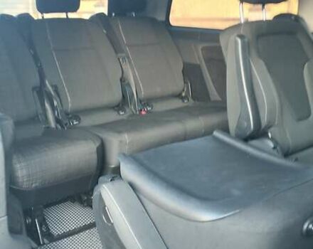 Белый Мерседес Вито, объемом двигателя 2.14 л и пробегом 191 тыс. км за 29800 $, фото 3 на Automoto.ua