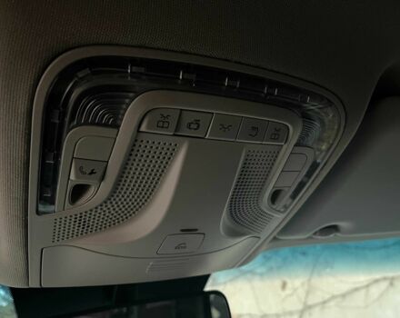 Білий Мерседес Віто, об'ємом двигуна 2 л та пробігом 237 тис. км за 26950 $, фото 15 на Automoto.ua