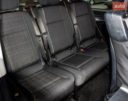 Білий Мерседес Віто, об'ємом двигуна 2.14 л та пробігом 182 тис. км за 27350 $, фото 24 на Automoto.ua