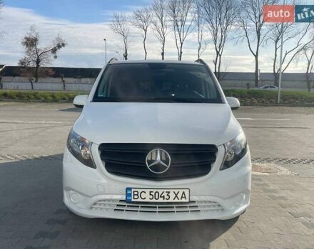 Белый Мерседес Вито, объемом двигателя 2.14 л и пробегом 182 тыс. км за 26500 $, фото 4 на Automoto.ua
