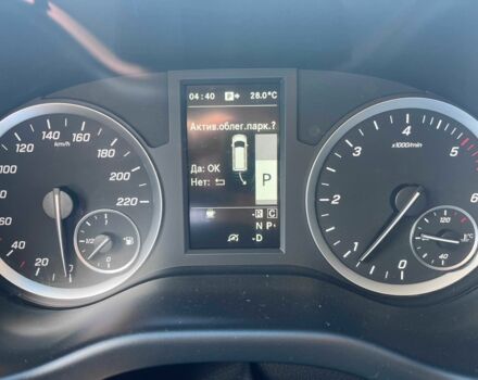 Білий Мерседес Віто, об'ємом двигуна 2 л та пробігом 237 тис. км за 26950 $, фото 9 на Automoto.ua