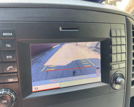 Белый Мерседес Вито, объемом двигателя 2.14 л и пробегом 221 тыс. км за 23000 $, фото 29 на Automoto.ua