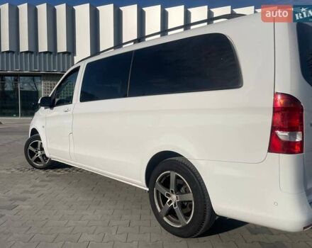 Белый Мерседес Вито, объемом двигателя 2.14 л и пробегом 182 тыс. км за 26500 $, фото 16 на Automoto.ua