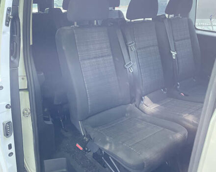 Белый Мерседес Вито, объемом двигателя 2.14 л и пробегом 221 тыс. км за 23000 $, фото 24 на Automoto.ua