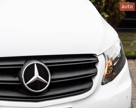 Білий Мерседес Віто, об'ємом двигуна 2.14 л та пробігом 182 тис. км за 27350 $, фото 20 на Automoto.ua