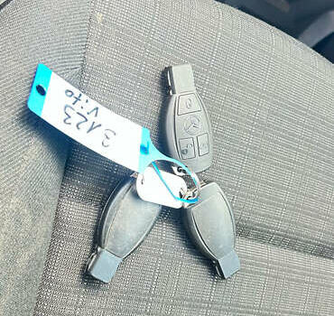 Белый Мерседес Вито, объемом двигателя 1.95 л и пробегом 247 тыс. км за 26550 $, фото 54 на Automoto.ua