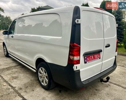 Белый Мерседес Вито, объемом двигателя 1.8 л и пробегом 199 тыс. км за 17500 $, фото 70 на Automoto.ua