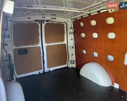 Белый Мерседес Вито, объемом двигателя 1.8 л и пробегом 199 тыс. км за 17500 $, фото 92 на Automoto.ua