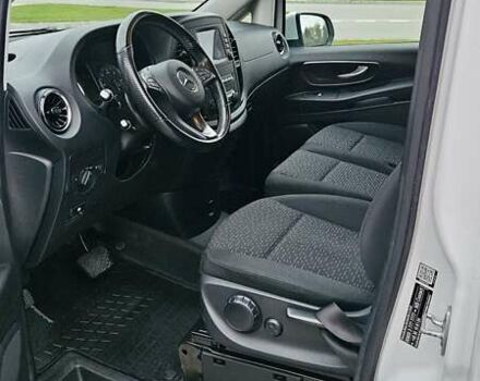 Білий Мерседес Віто, об'ємом двигуна 2 л та пробігом 154 тис. км за 22999 $, фото 20 на Automoto.ua