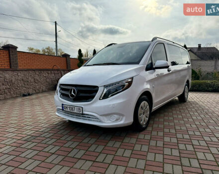 Білий Мерседес Віто, об'ємом двигуна 2.2 л та пробігом 178 тис. км за 27200 $, фото 60 на Automoto.ua