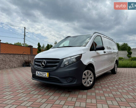 Білий Мерседес Віто, об'ємом двигуна 2.2 л та пробігом 176 тис. км за 22500 $, фото 3 на Automoto.ua
