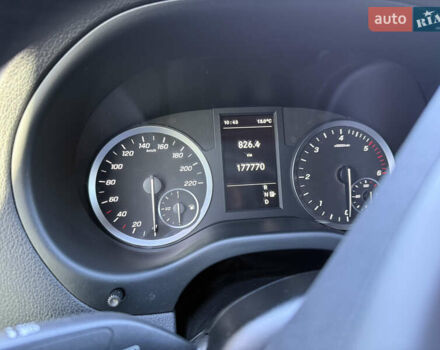 Білий Мерседес Віто, об'ємом двигуна 2.2 л та пробігом 178 тис. км за 27200 $, фото 59 на Automoto.ua